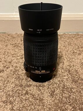 Nikon Black DX 55-200mm VR Telephoto Zoom Lens with Hood